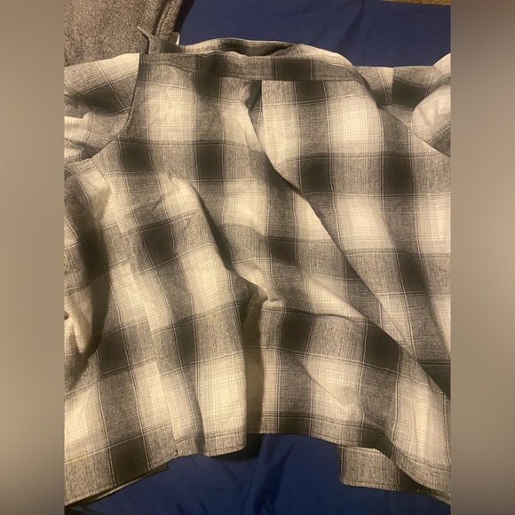 I’m selling a black and white pattern checkers from fb county. - Picture 1 of 2